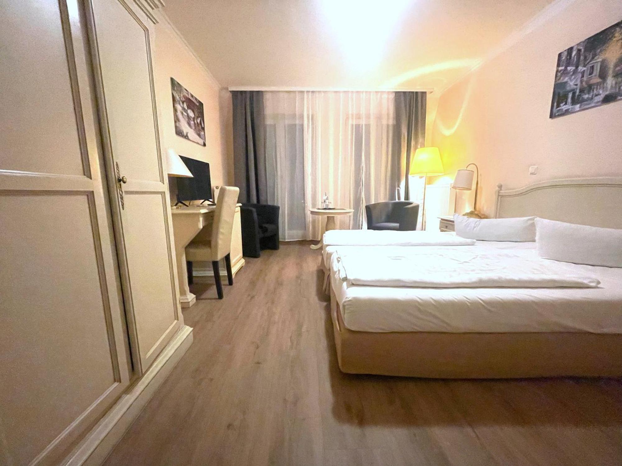 Hotel Bellevue Warnemuende Rostock Zewnętrze zdjęcie